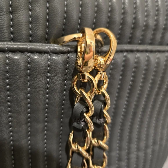 Henri Bendel No. 7 Black/Gold Leather Backpack/Shoulder bag Henri Bendel West 57th Backpack Black Leather Bag - | eBay main image 2